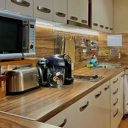 Apartment Beachfront Havana Sveti Vlas