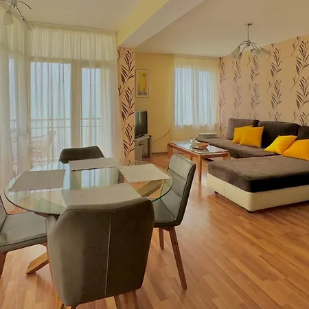 Beachfront Havana Свети Влас
