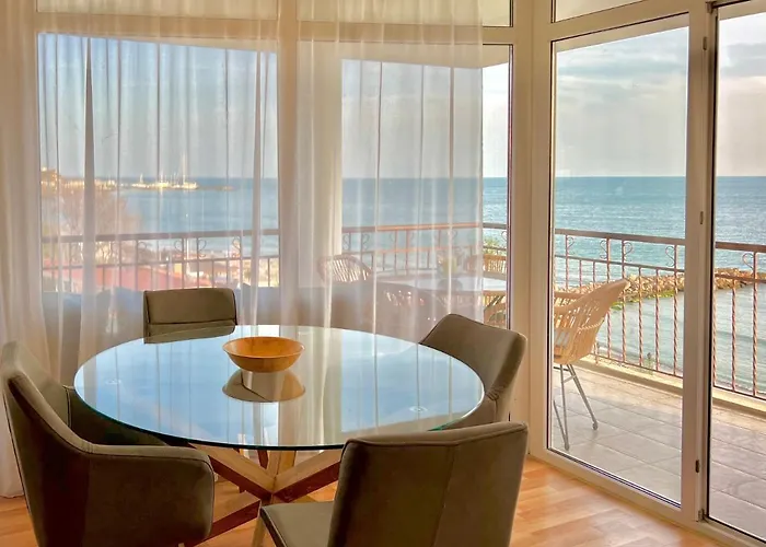 Beachfront Havana Apartman